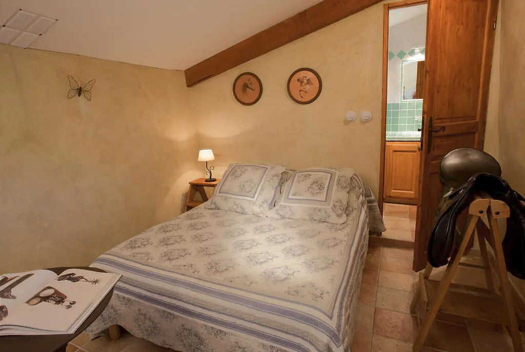 La Fontaine Bed & Breakfast Simiane-la-Rotonde 0*,  France